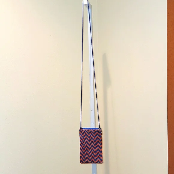 BEADED CLUB BAG - Picture 7 of 8